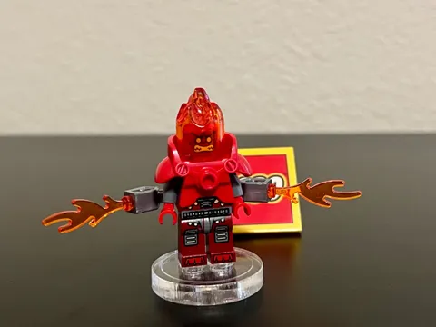LEGO Ultra Agents 2014 Infearno (uagt009) Rare/Retired Excellent Condition!!!