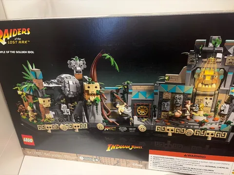 LEGO Indiana Jones: Temple of the Golden Idol (77015)
