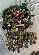 HUGE VINTAGE LEGO LOT!! 60 + FIGURES BUILT BATMAN HARRY POTTER COPS ETC