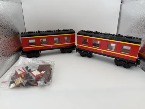 LEGO Harry Potter Hogwarts Express Passenger Car 4841 Lot of 2 As Is
