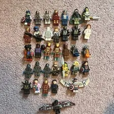 LEGO Marvel Minifigure Lot 34 Pcs