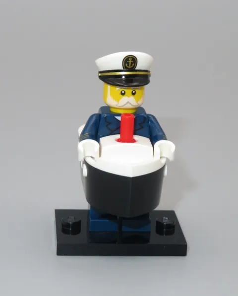 LEGO Series 23 Ferry boat Captain minifigure New out of package