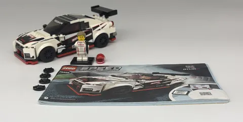 LEGO SPEED CHAMPIONS: Nissan GT-R NISMO (76896) Used Complete
