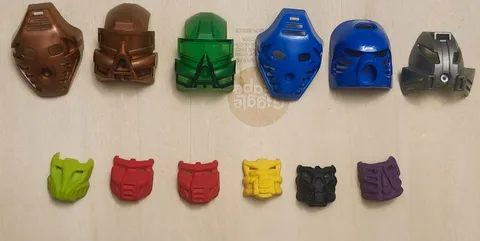 Lego Bionicle Krana and Kanohi Mask Bundle Lot Bulk Vintage 2001 - 2004 