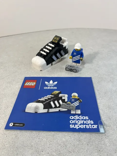 LEGO Icons: Mini Adidas Originals (40486), Complete