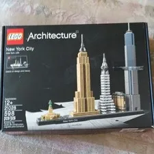 2016 LEGO Architecture Skylines New York City 21028 