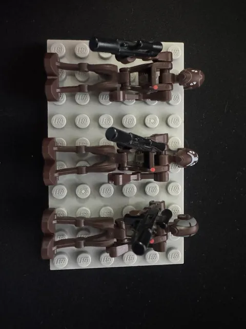LEGO® STAR WARS™ 75002 minifigure COMMANDO DROID™ Captain + Blaster + Two more
