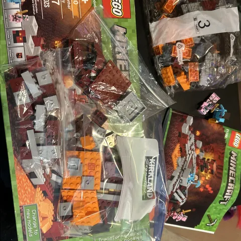 LEGO Minecraft Set Lot The Nether Portal (21143)  21123 21140 Extra