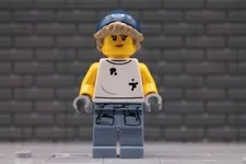 LEGO City Minifig cty1920 - Tow Truck Operator - Female