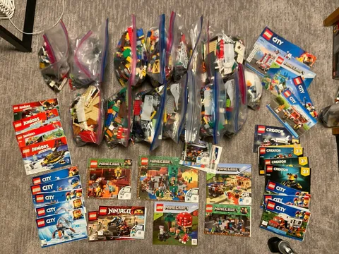 LEGO Bulk Lot 25 Lbs Minecraft City Ninjago Minifigures Manuals Selling As READ*