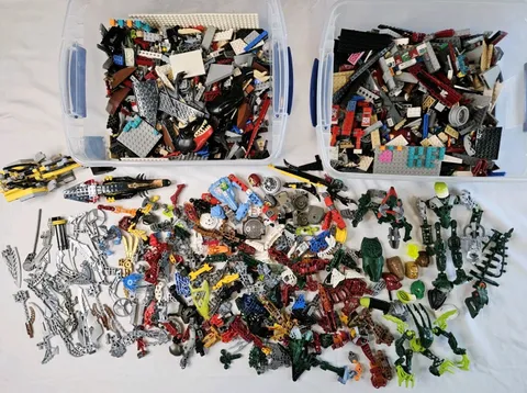 LEGO Bionicle Technic Hero Factory Masks  Parts Extra Lego Bulk Lot 9lbs