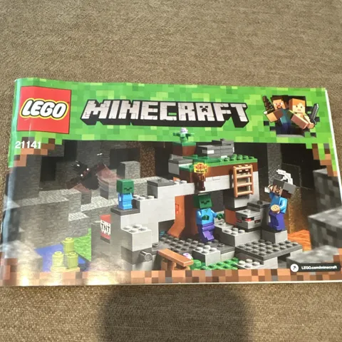 LEGO Minecraft 21141 The Zombie Cave 241 pcs Age 7-14 (2018) Incomplete No Box