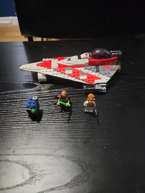 LEGO Star Wars: Jedi Bob's Starfighter (75388)