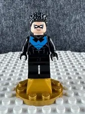 Retired LEGO Nightwing Minifigure sh0294 DC