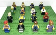Lego Minifigure Lot (16 Minifigures, Bulk Lot, CITY, TWN, Lego Movie) Cad