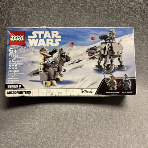 LEGO Star Wars: At-At Vs. Tauntaun Microfighters (75298) Shelf Wear