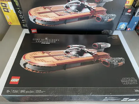 LEGO Star Wars: Luke Skywalker’s Landspeeder (75341) UCS | New | Retired