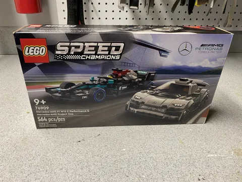 LEGO SPEED CHAMPIONS: Mercedes-AMG F1 W12 E Performance & Mercedes-AMG (76909)