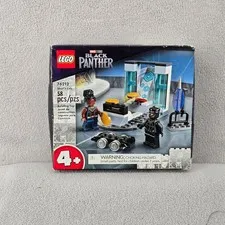 LEGO Marvel New 76212 Black Panther Shuri's Lab Building Toy Superhero Set