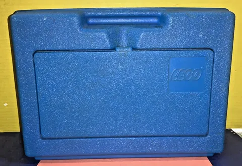 VTG ‘83 LEGO Blue Suitcase Storage Carrying Case w/ Assorted LEGO Pieces - AS IS