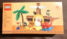 LEGO Promotional: Pirate Ship Playground (40589)