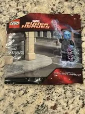 NEW 2014 RETIRED Lego Marvel Super Heroes 5002125 Electro Polybag Set. Ships 🎯