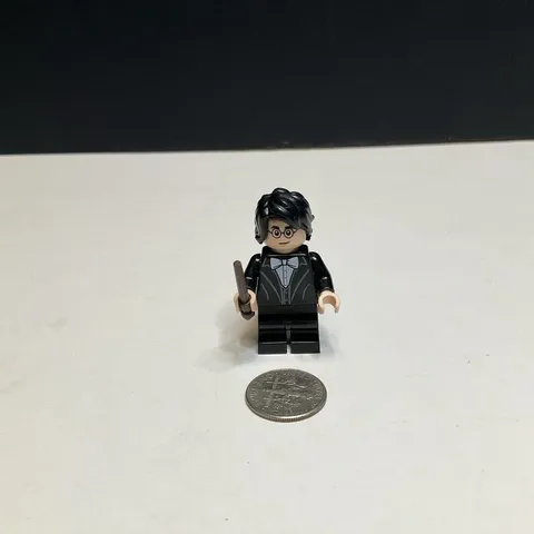 LEGO Harry Potter Black Suit White Bow Tie Minifigure From Set 75948