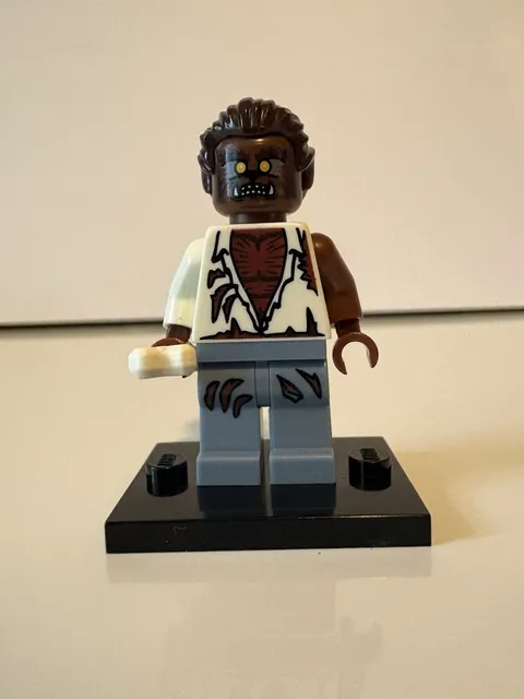Lego 8804 Werewolf Series 4 Collectible Minifigure CMF