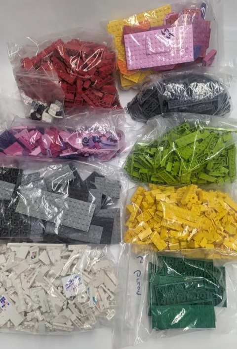 5.5+ Pounds of Genuine Lego Bricks Panels Flats Special Pieces lb Legos