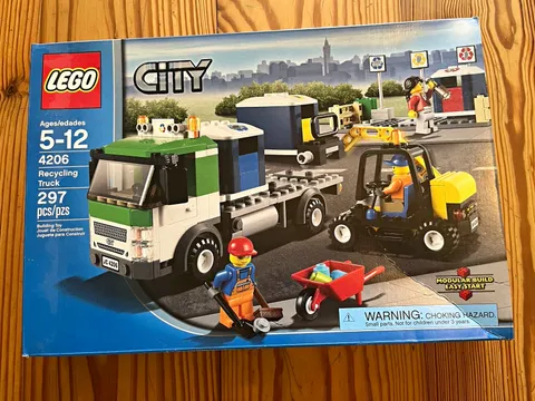 LEGO City 4206 Recycling Truck 297 pcs Box Brick Separator NEW/Sealed