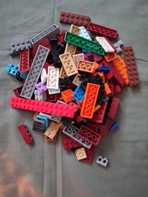 LEGO Bulk Lot of 8 oz Mixed Bricks Blocks Parts Pieces Assorted Colors (#8)