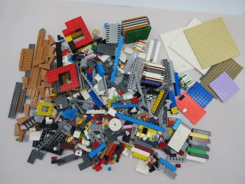 Bulk LEGO LOT  Bricks, parts, Pieces, accessories 2.7 lb