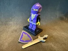 LEGO Castle Knights Kingdom II Minifigure - Danju (cas262) Wolf Purple 2004