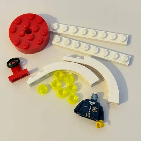 Marvel Super Heroes: Spider-Man: Doc Ock's Tentacle Trap 76059 Lego Parts