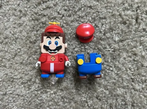 Lego Super Mario 71371 Propeller Mario Suit Power-Up Pack 2020 + Mario Figure