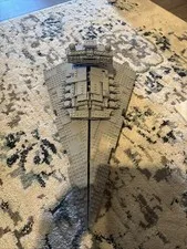 LEGO Imperial Star Destroyer - ALREADY BUILT (with Minifigs)