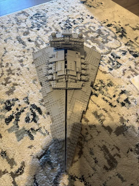 LEGO Imperial Star Destroyer - ALREADY BUILT (with Minifigs)
