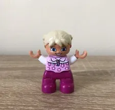 Duplo lego Waitress girl Cafe Restaurant Figure pink top & pants Toy Replacement