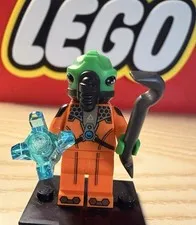 Lego CMF Series 21 Alien Minifigure With Accessories 