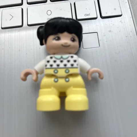 Lego Duplo Figure Asian Girl White Shirt Yellow Pants Pigtails