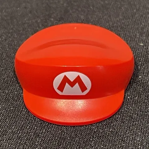 LEGO Super Mario Mario Minifigure Headgear Red Cap Printed "M" (3644)