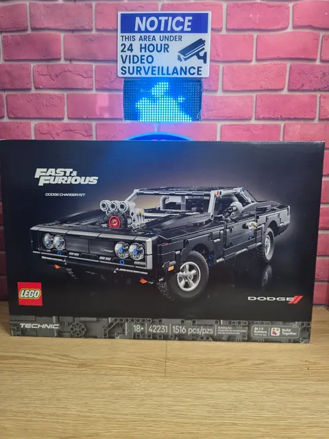 LEGO Technic Fast and Furious Dodge Charger R/T Car - Building Set #42231