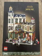 LEGO 11371 – Modular Building Collection: Shopping Street (Brand New & Sealed)
