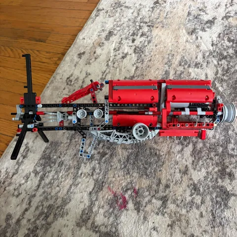 Lego Bionicle Axalara T9 Vehicle Set 8943 INCOMPLETE.