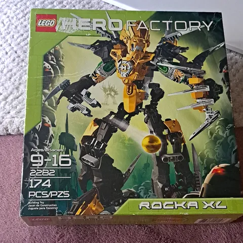 LEGO HERO Factory 2.0 Rocka XL 2282 Set 174 Pieces w/ Box, 2011 Rocka