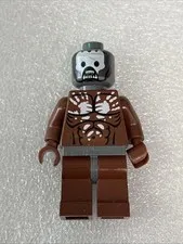LEGO Lord of the Rings URUK-HAI BERSERKER from Battle of Helm's Deep 9474