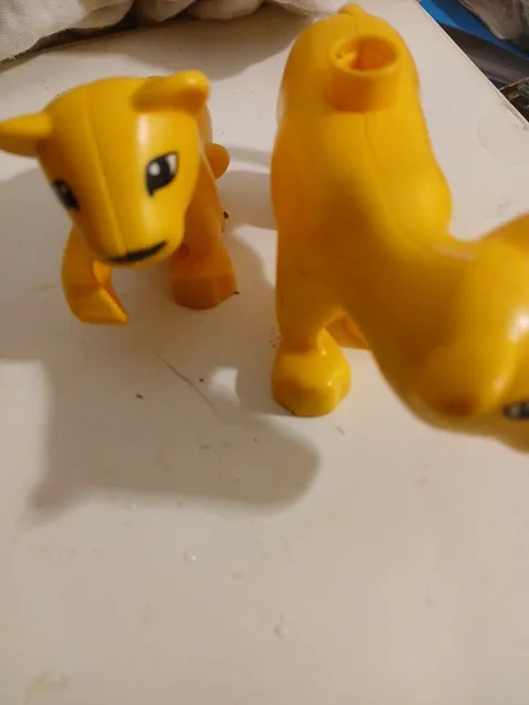 Lego Duplo Female Lion Lioness & Cub Figures Zoo Wildlife Safari  Animal Figures