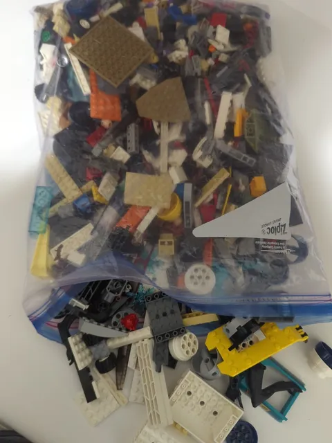 3 Pounds Of Loose Lego Pieces