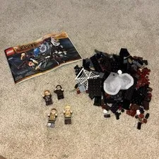LEGO The Hobbit 79001 Escape from Mirkwood Spiders 100% COMPLETE Set