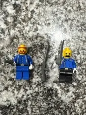 Calvary LEGO Minifigure Lot of 2 Mini Figures In Very Good Preowned Condition